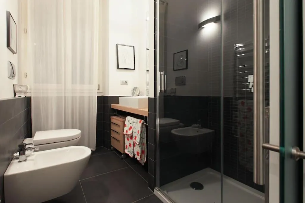 Nice And Chic Apt Near Fiera Milano Milan